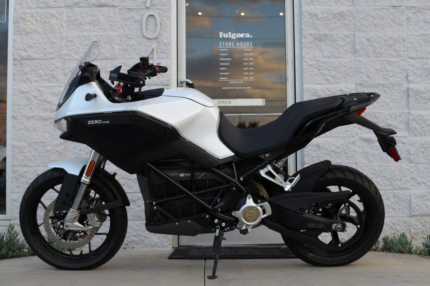 2023 Zero DSR/X (ZF 17.3) White Pearl
