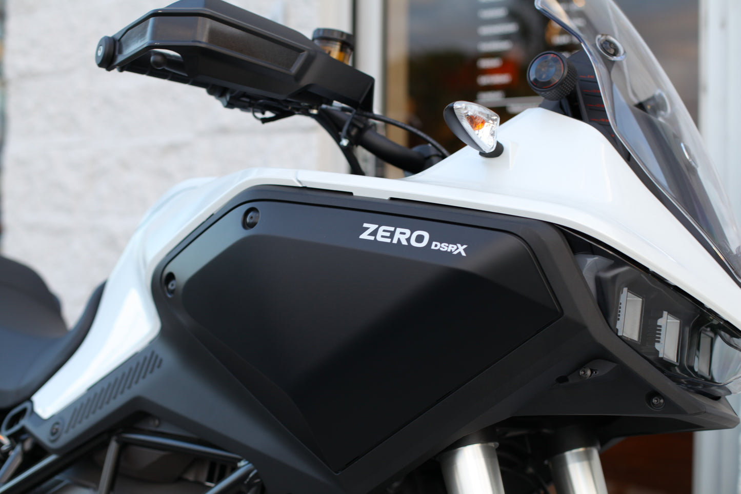 2023 Zero DSR/X (ZF 17.3) White Pearl