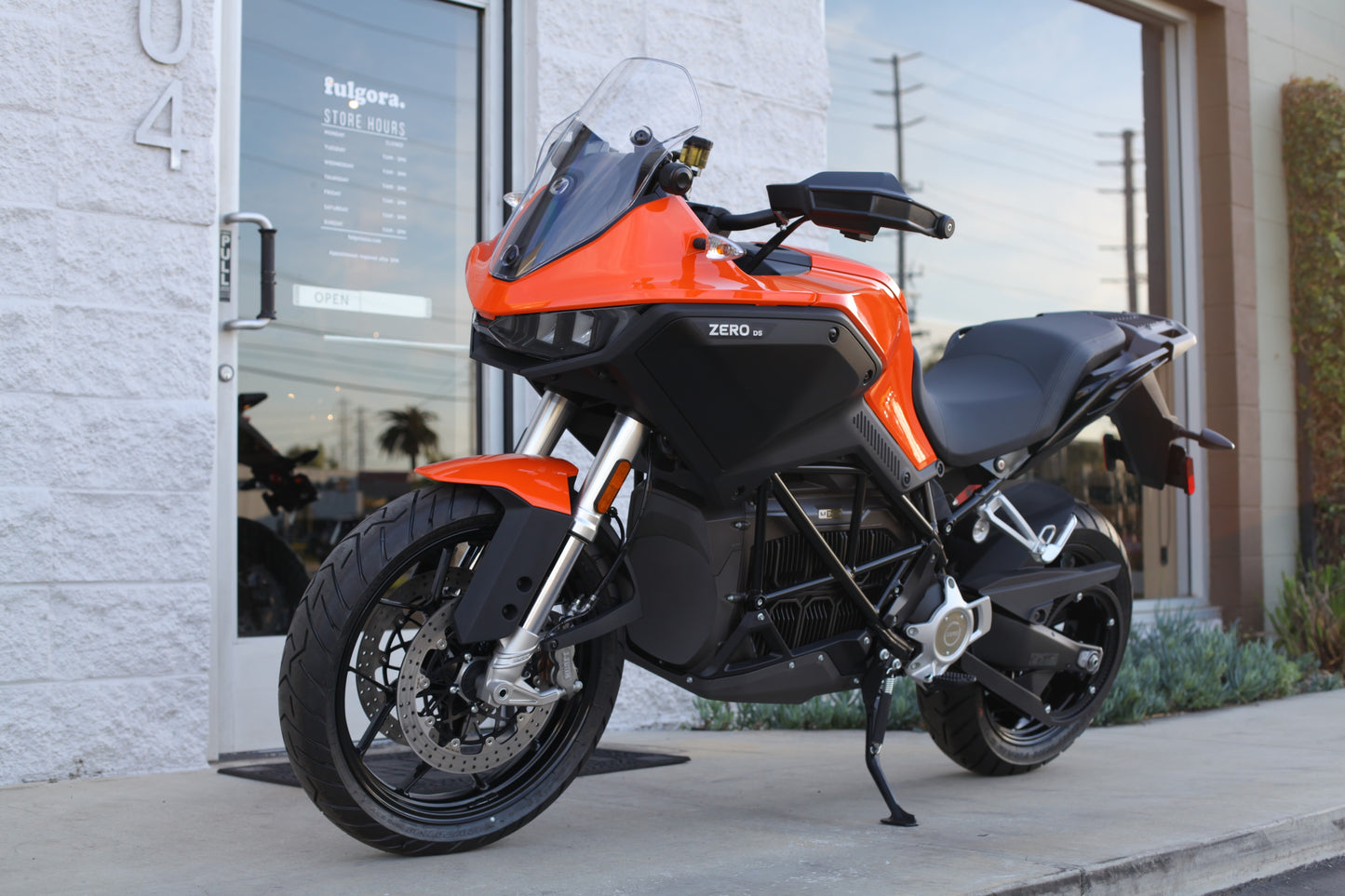 2025 Zero DS (ZF 14.4) Orange