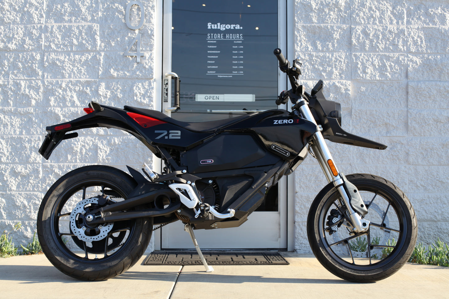 2023 Zero FXE (ZF 7.2) Jet Black-Gray