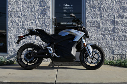2018 Zero S (ZF 13.0) Satin Silver [PRE-OWNED] $5,990 OBO