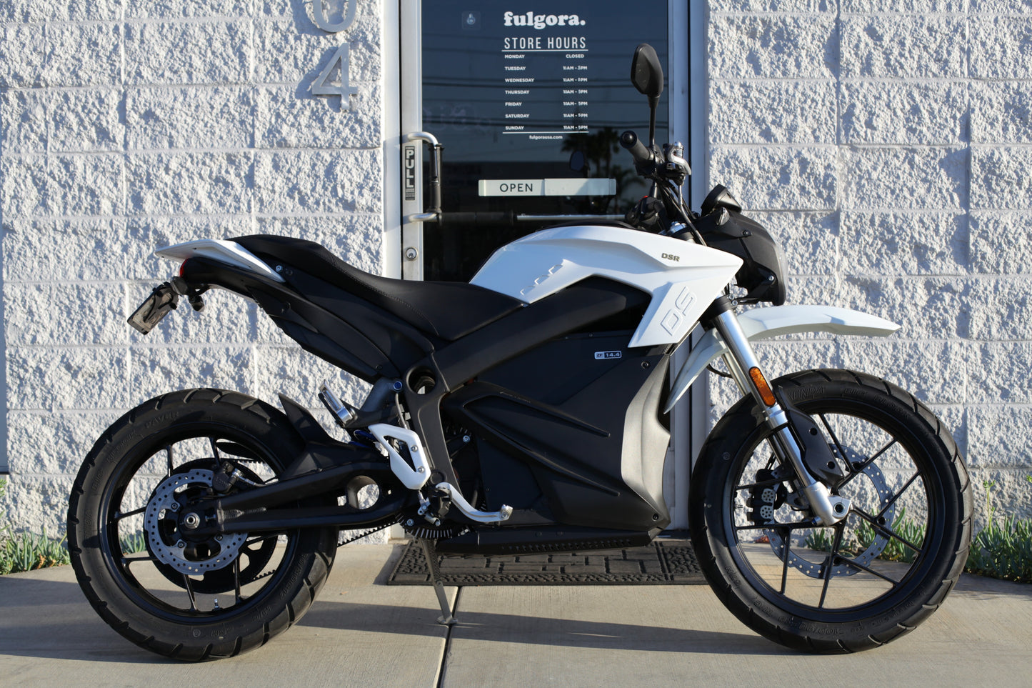 2019 Zero DSR (ZF 14.4)  [PRE-OWNED] $8,490 OBO