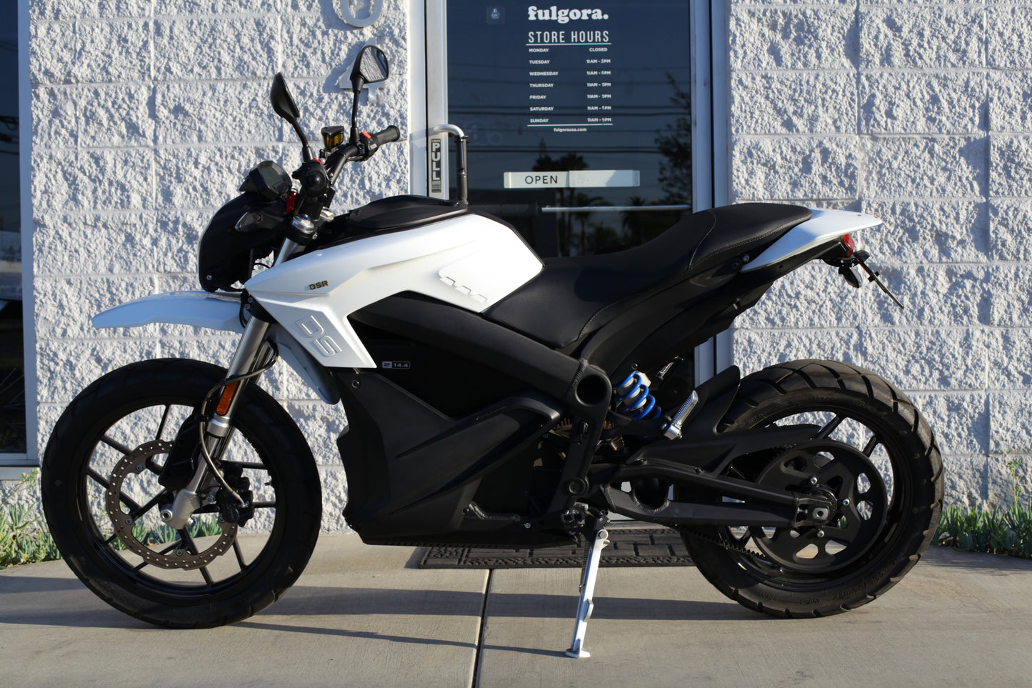 2019 Zero DSR (ZF 14.4)  [PRE-OWNED] $8,490 OBO