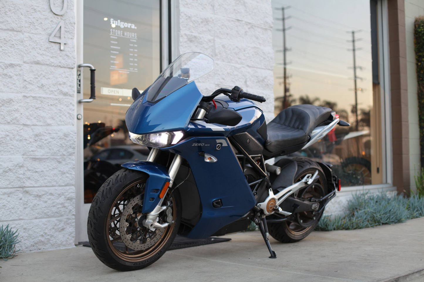 2020 Zero SR/S (ZF 15.6) Cerulean Blue – Premium [PRE-OWNED][WITH ACCESSORIES] $9,990 OBO