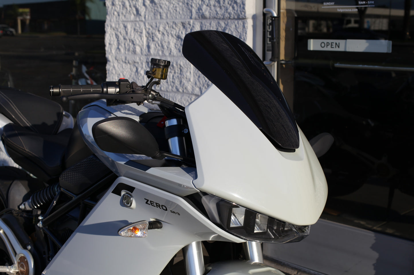 2022 Zero SR/S (ZF 15.6+) Aileron/Black– UPGRADED BATTERY [PRE-OWNED] $12,990 OBO