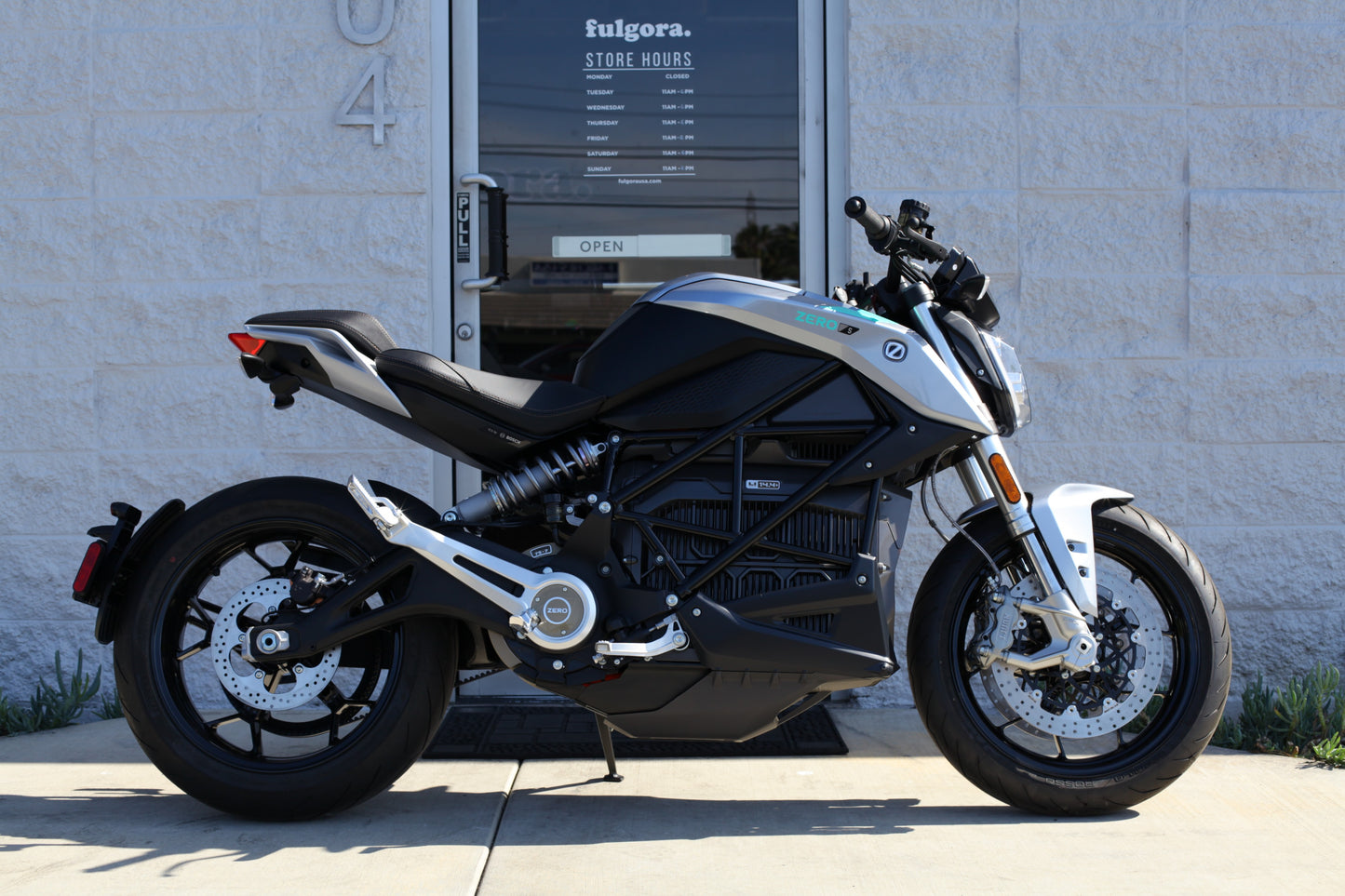 2025 Zero S (ZF 14.4+) Silver/Teal