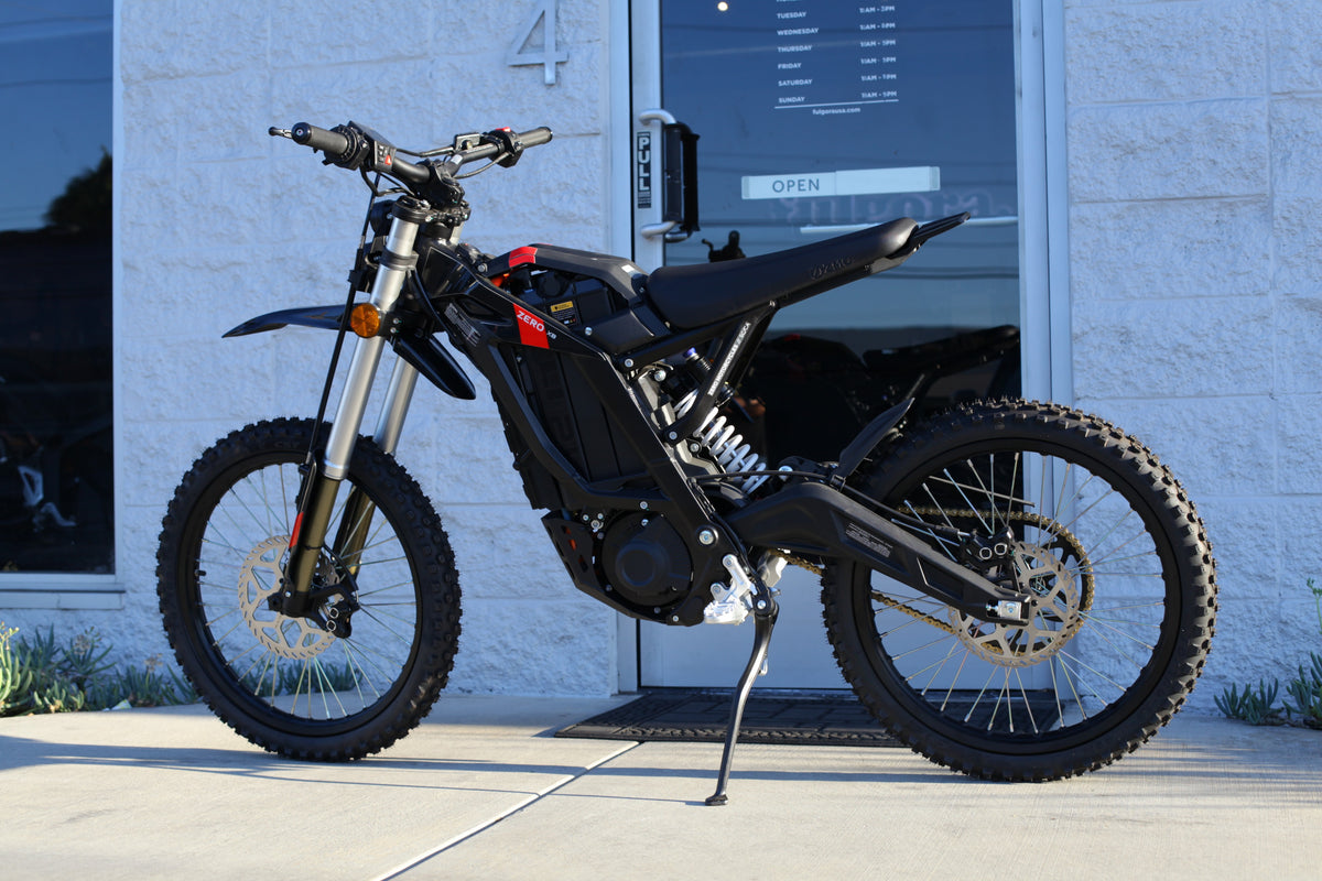 2026 Zero XB Black or White $4,395