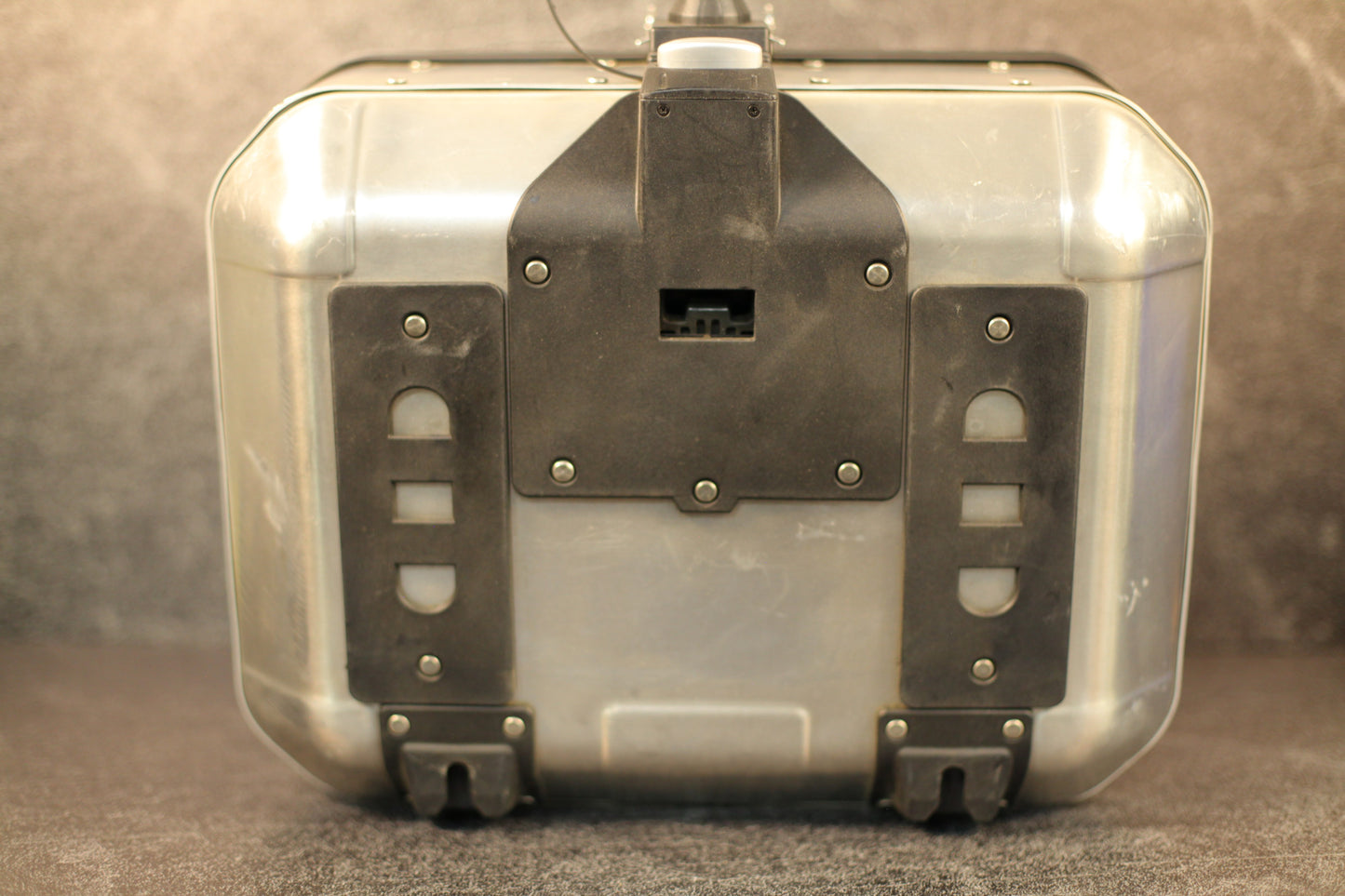 Garage Sale - Givi Trekker Dolomiti 30 Liter Monokey Case #1