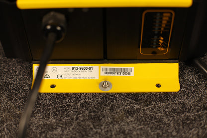 Garage Sale - Quick Charger [OPEN BOX]